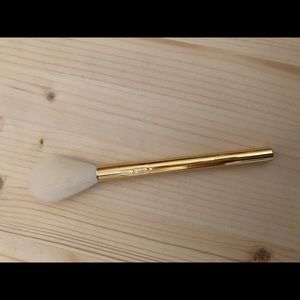 Tarts blush brush